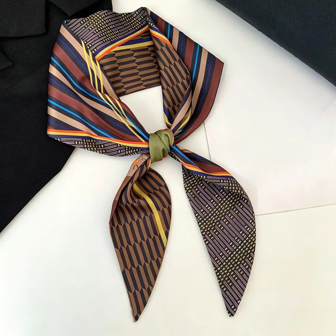 Luxury Print Long Hair Ribbon  – Ascot Neck Scarf recenzja i cena