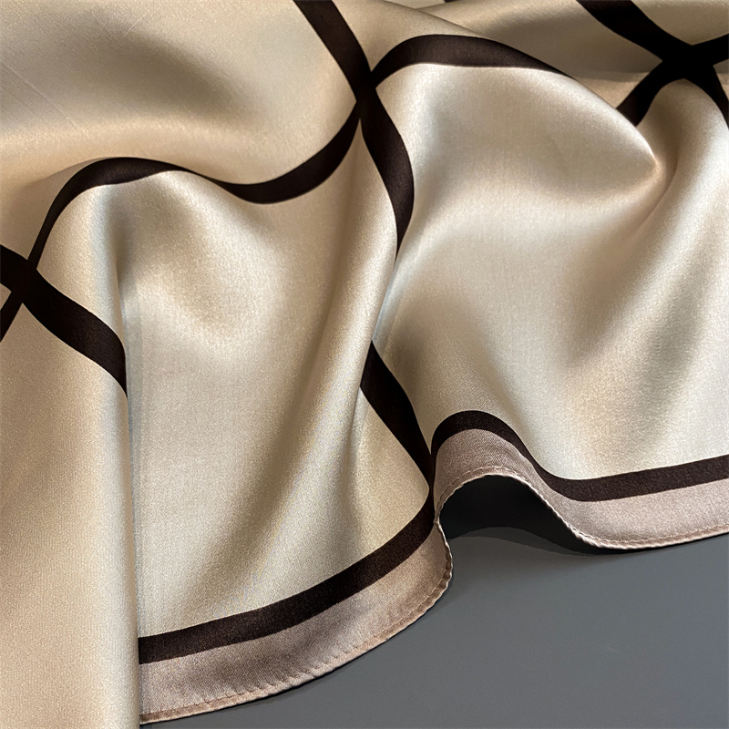 100% Real Silk Scarf New 70CM  – Silk Neck Scarf recenzja i cena